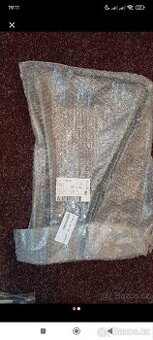 Kryt bočního okna BMW X5 E70