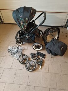 Kočárek Lionelo Mika