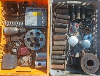 Díly na motocykl jawa čz pionýr kývačka automobil škoda apod