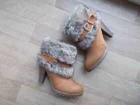 Kotníkové podzimní, zimní boty s kožešinkou - 1