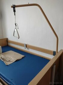 Elektrická polohovací postel pro seniory,invalidy Burmeister - 1