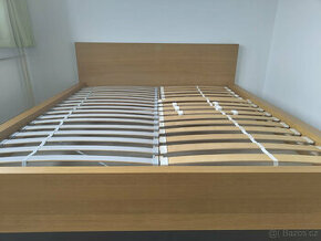 manželská postel MALM (zvýšená)