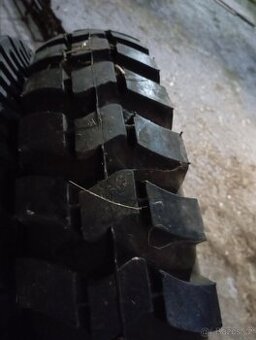 Pneu 7,50-20