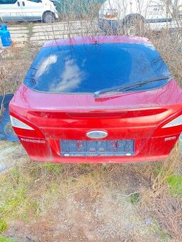 Zadní dveře kufr Ford Mondeo sedan Mk4