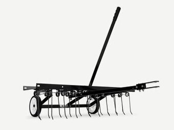 Vertikutátor pro zahradní traktor