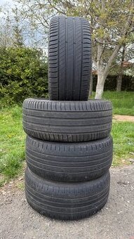 225/40/18 letní