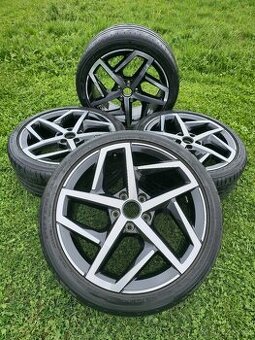 VW Dallas 18" 225/40 Originál
