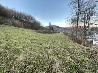 Stavební pozemek k prodeji Vsetín - Horní Jasenka
