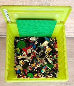 Lego mix s deskou 4 kg