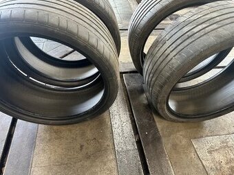 Pneu 265/35 r20