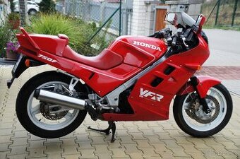 Honda VFR 750 RC24 kapoty