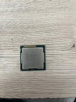 Prodám Intel Core i5-2400 + základní deska + chladič