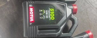 Motorový olej Motul 10W30