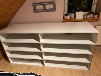 Rack systém - 1