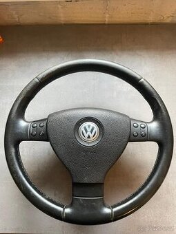 Tříramenný volant - Volkswagen Passat B6, Golf 5, Touran