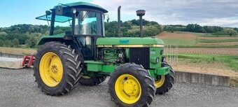 John Deere 3050