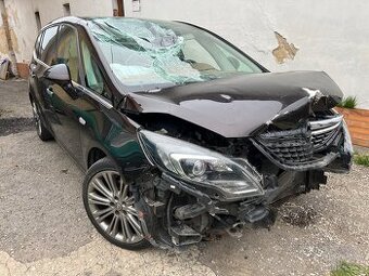 Opel Zafira Tourer 2.0 Cdti/121 kw 7 míst