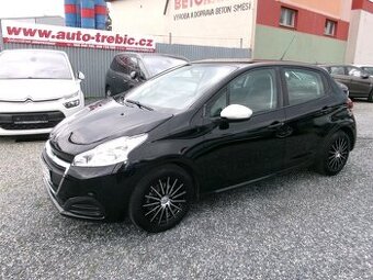 PEUGEOT 208 1,2i LIKE