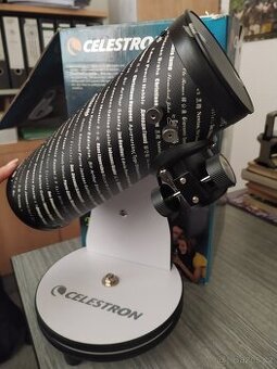 Hvězdářský dalekohled CELESTRON