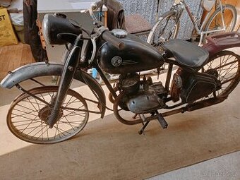 ČZ 125t