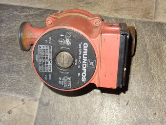 Grundfos UPS 25-40 180 - obehove cirkulacni cerpadlo