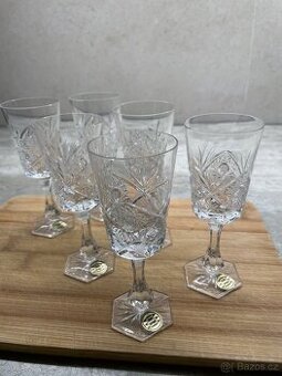 Broušené skleničky