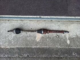 Pravá (dlouhá) poloosa z Renault Clio III