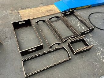 prepravky na deskovy material