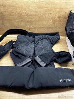 Nosítko Cybex YEMA TIE, Deep Black