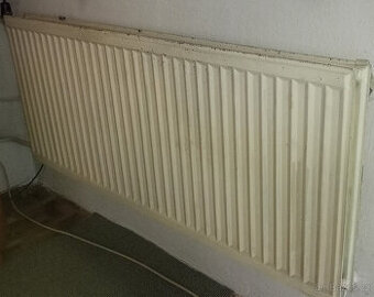 Radiátor plechový dvoudeskový