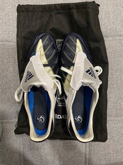 Retro fotbalové kopačky