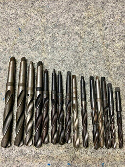 Vrtáky s kuželovou stopkou