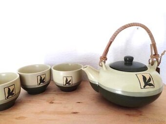 NA PRODEJ UPLNE NOVA CAJOVA SOUPRAVA