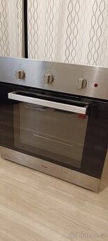 Vestavná trouba Whirlpool AKP 459 IX