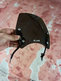 Prodám originál plexi sklo i s držákem Yamaha xjr 1300 2015