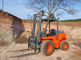 Terénní desta Ausa CV 20 4x4