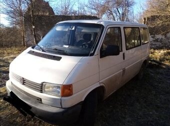 Volkswagen transportér T4 1.9td  9 míst.