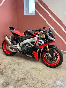 Aprilia Tuono 1100 Factory V4