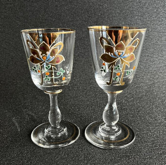 2x starožitný malovaný panák na nožce 60ml