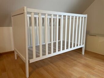 Dětská postýlka IKEA