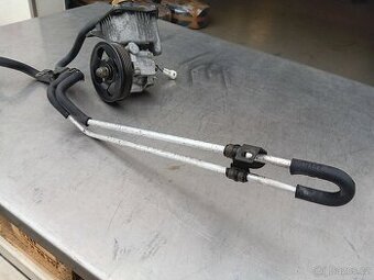 servopumpa s chladicem. subaru impreza wrx sti GC / SF