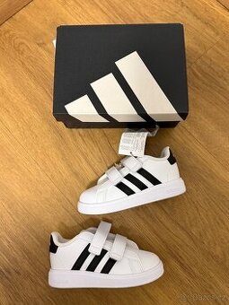 Adidas tenisky dětské unisex,vel. 23,5 nové,Praha