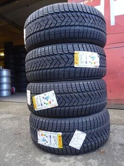 Zimní pneu Pirelli Sottozero 3, 255/40/20, 4 ks