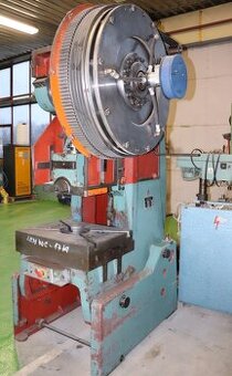 Lis výstředníkový LEN 40 C