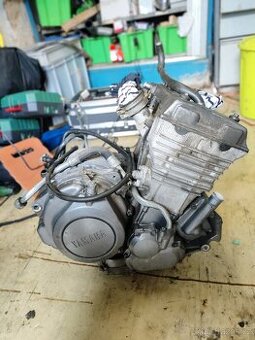 Motor Yamaha XTZ 750 Supertenere