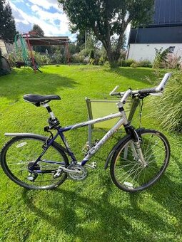 Trekingové kolo zn. RAVO