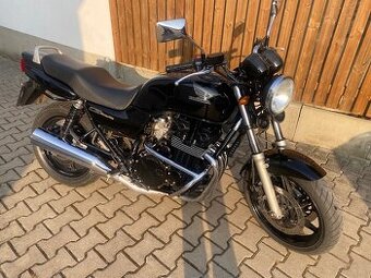 HONDA CB 750 SEVEN FIFTY