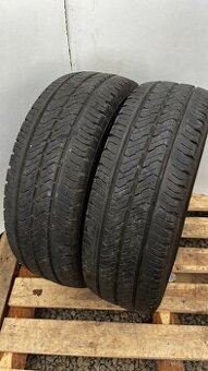 2x - zimní pneu - 215/70 R16 C 109/107S - BARUM - 10mm