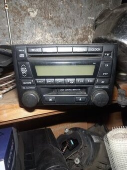 Mazda 323f radio