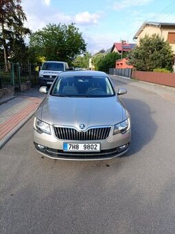 SUPERB osobní vozidlo hatchback 1.4 TSI Ambition